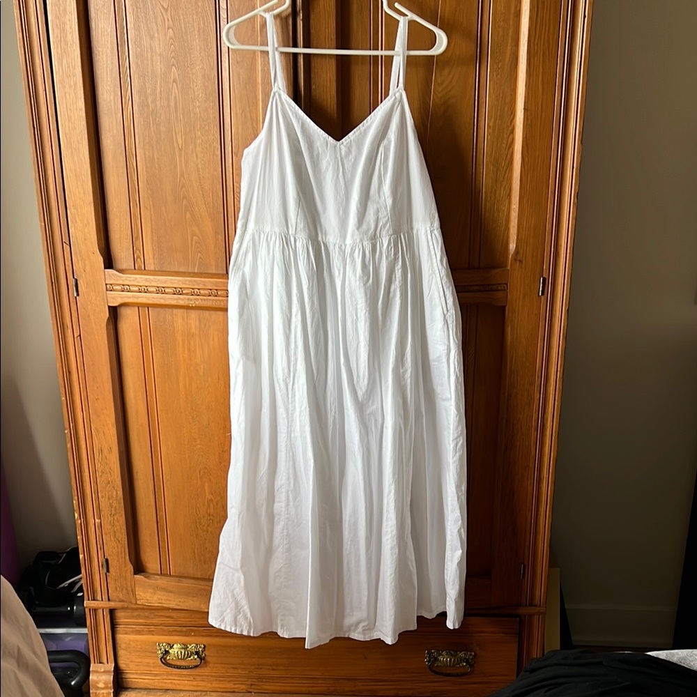 Old Navy Classic White Garment